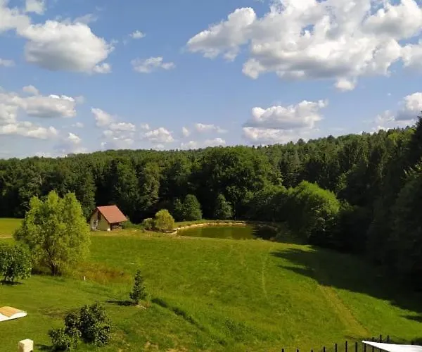 Seminar- Und Erlebnishof Schwarze Schaf 住宿加早餐酒店 Bad Gams