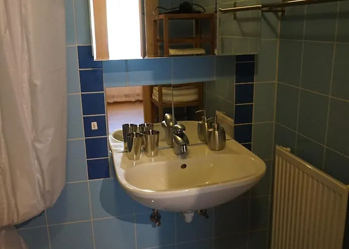 Seminar- Und Erlebnishof Schwarze Schaf 3*